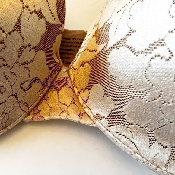 Soma Vanishing Back Beige Lace Print Bra Size 40C Underwire Support Minimizer - Picture 4 of 8